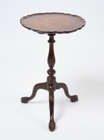 Tilt Top Stand
