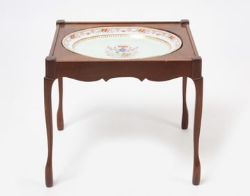 Chinese Export Armorial Porcelain Platter