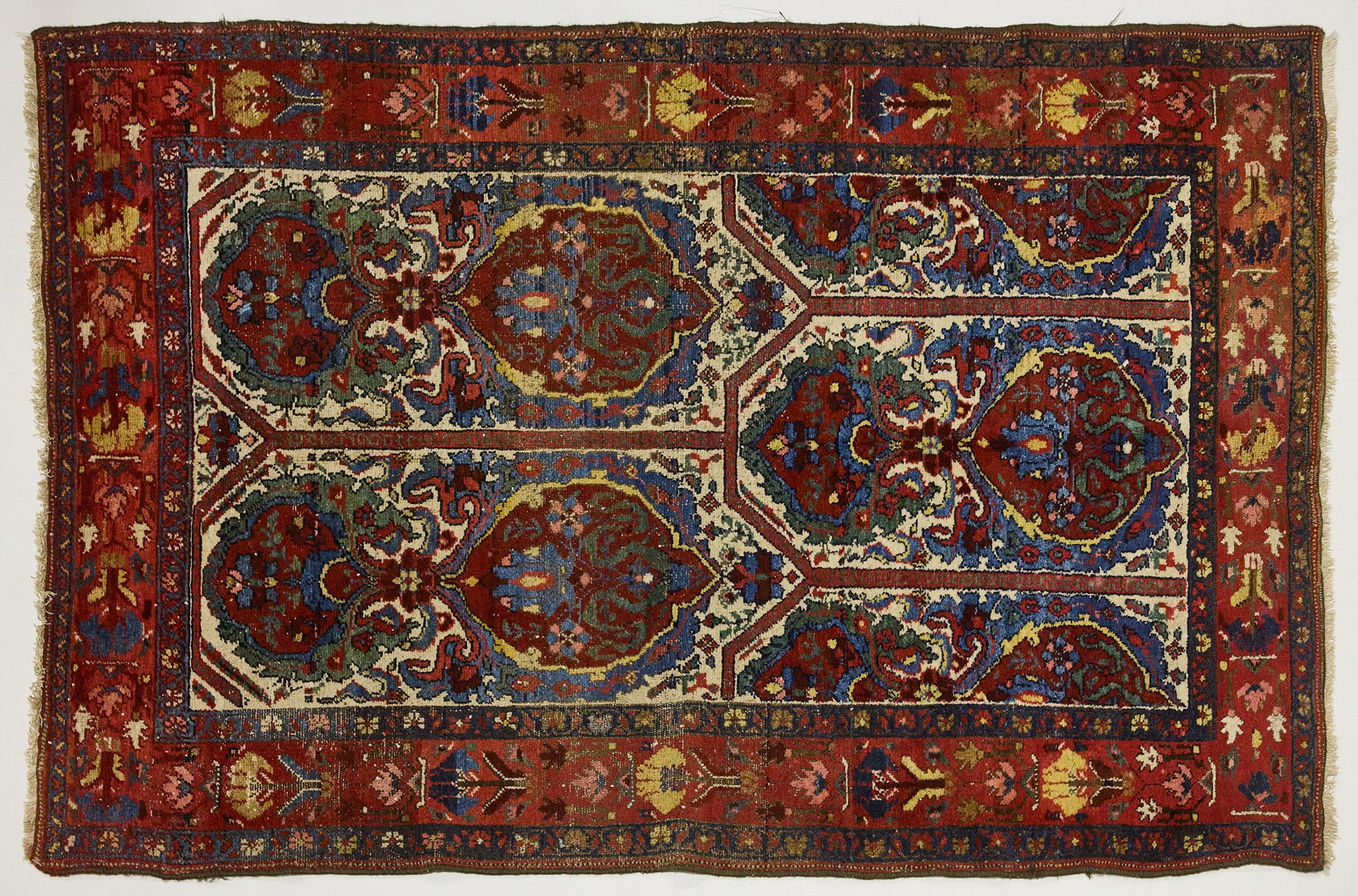 Persian Carpet: Persian carpet. 20th century. L 51 in. W 78 in. 