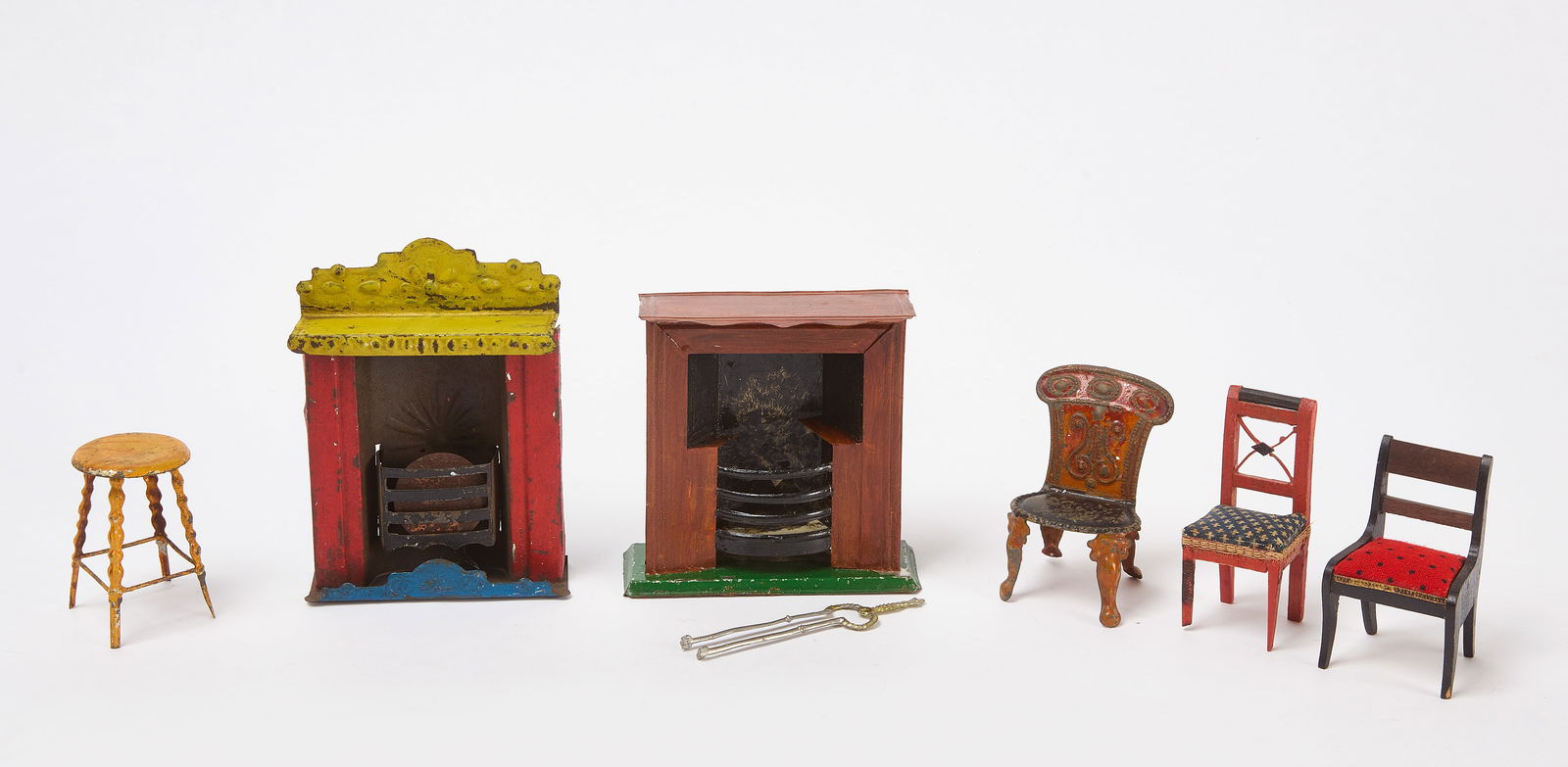Dollhouse Tin Furniture Group with Two Fireplaces (1 of 2)