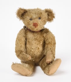 Early Steiff Bear with Collar