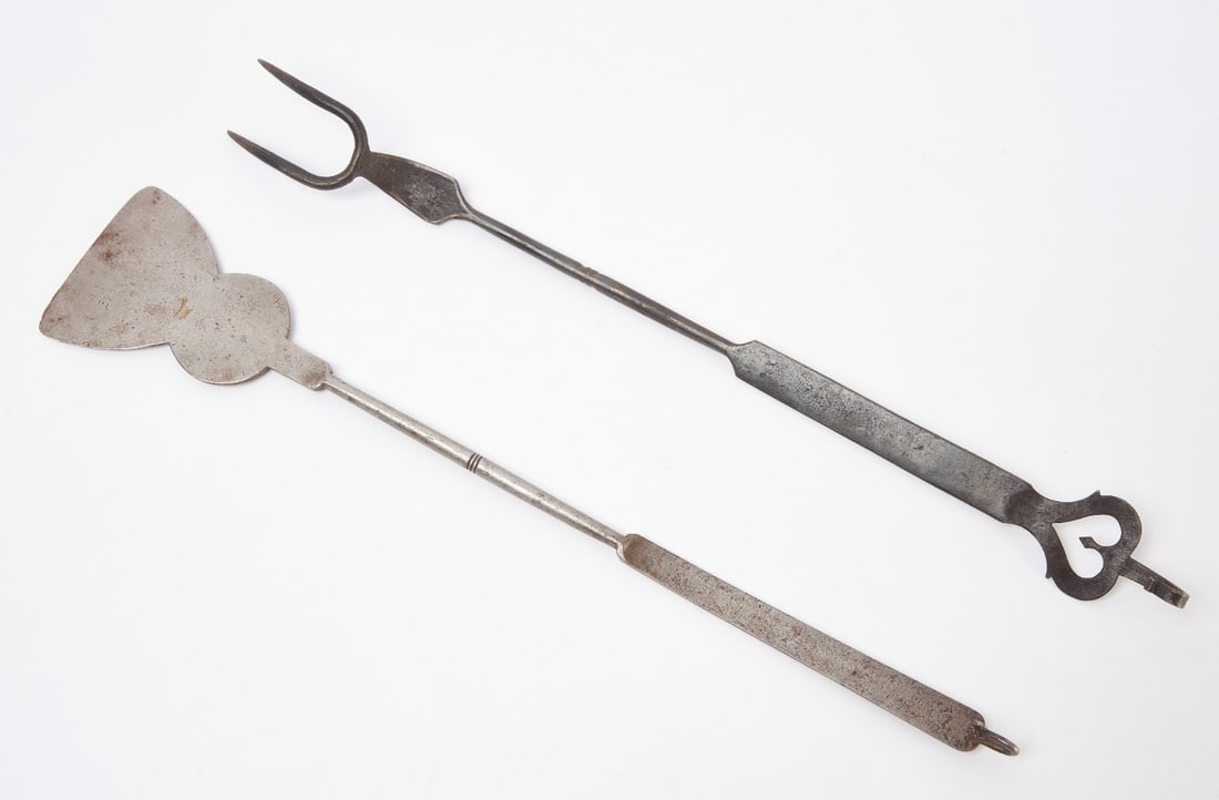 Wrought Iron Roasting Fork and Spatula (1 of 3)