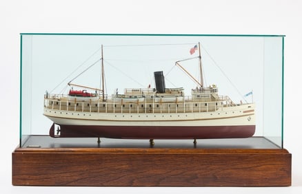 Scale Model of the Passenger Steamer 'Jefferson'