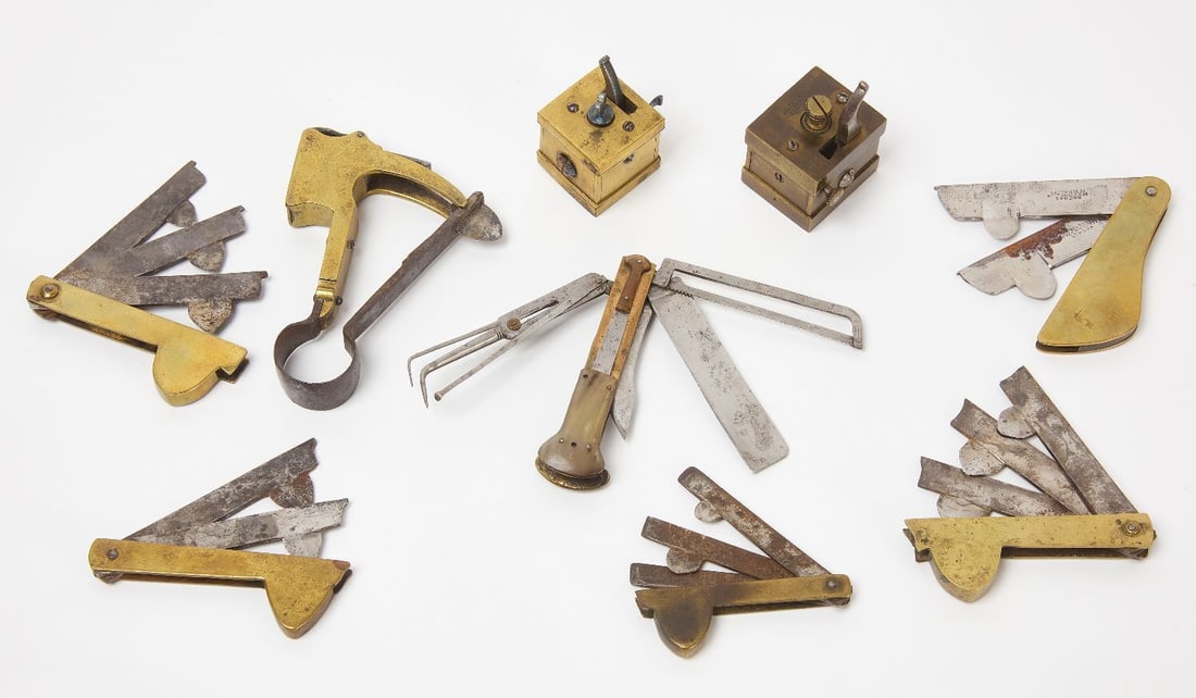 Group of Fleams and Bloodletting Tools: Group of early fleams and bloodletting tools. Brass and other metals. 19th century.Average: L 3-1/2 in. 