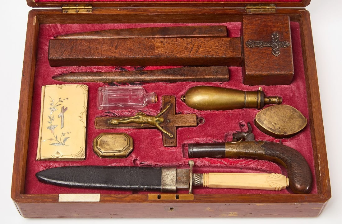 Vampire Slaying Kit - 5