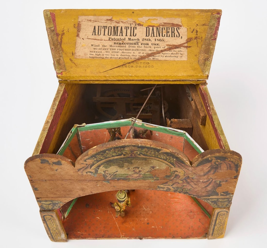 James M. Cromwell Automatic Dancers Clockwork Toy - 2