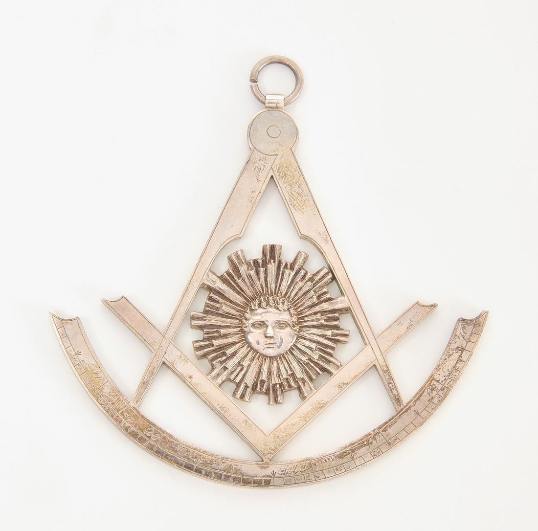 St. Andrews Masonic Lodge Master's Jewel, 1836 (1 of 4)