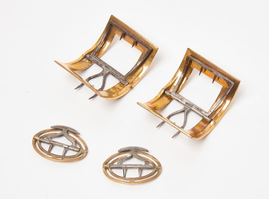 Colonial Buckle Set - 2