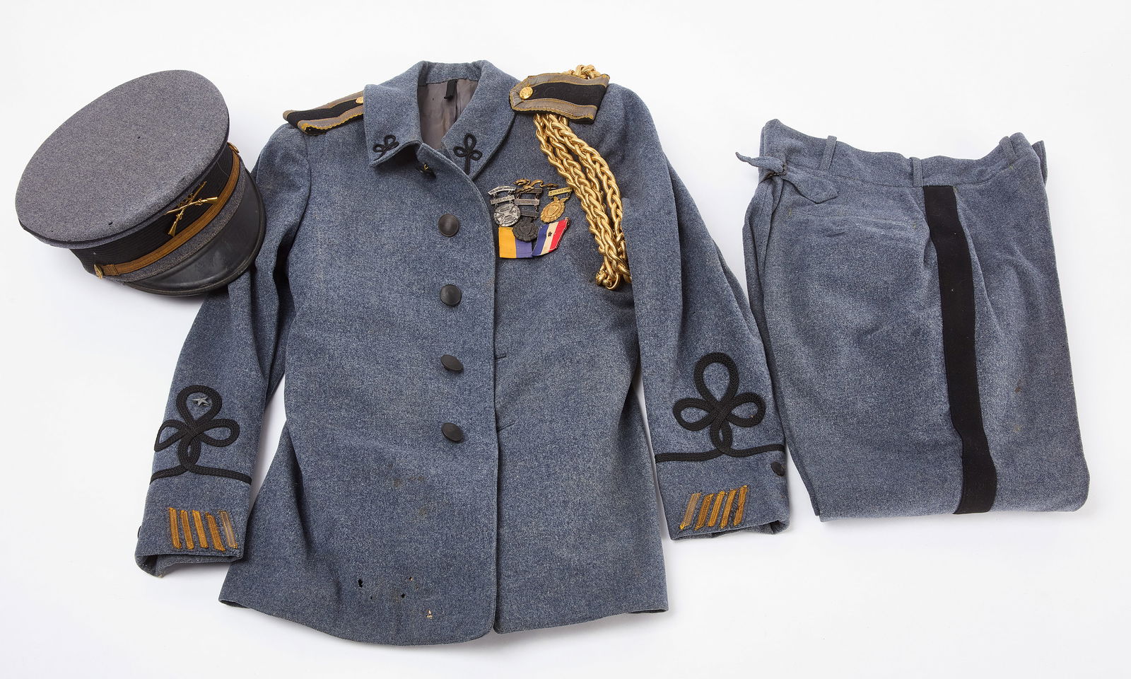 Knickerbocker Greys Uniform with Medals (1 of 5)