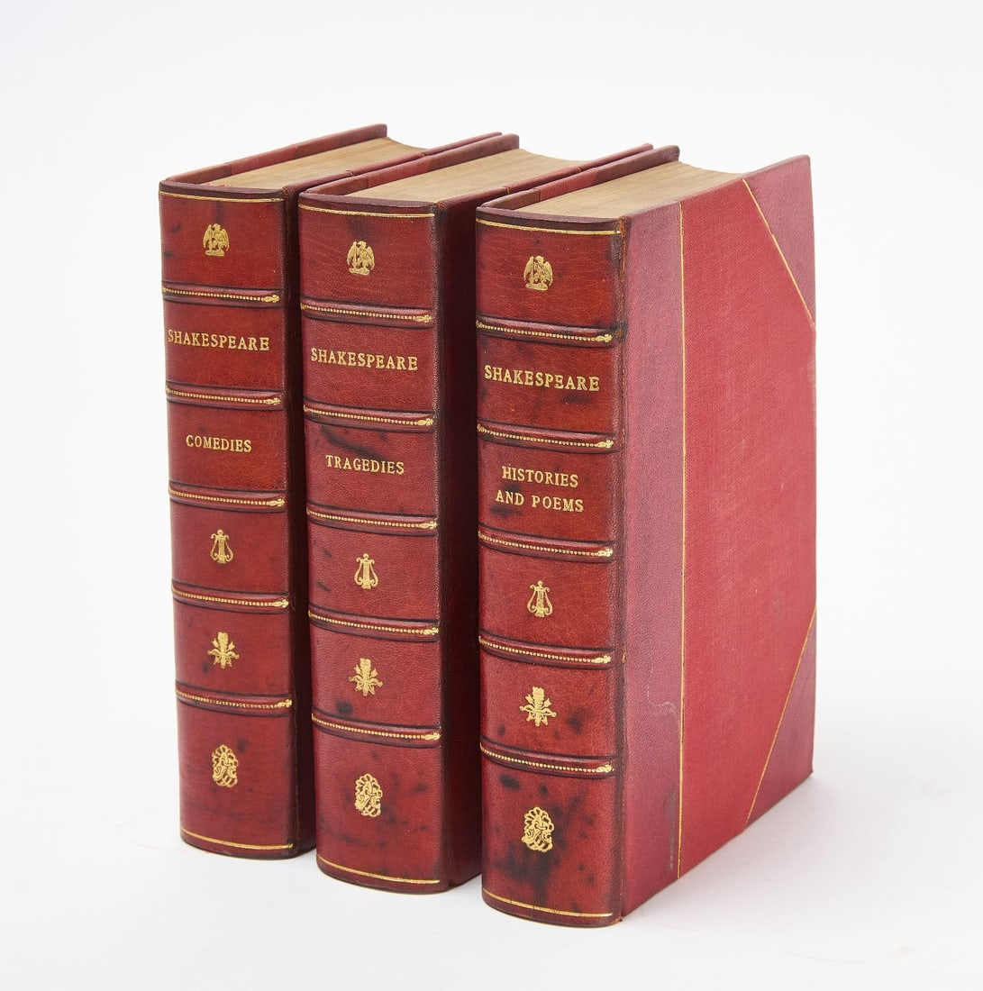Shakespeare, Wm. Works in Three Volumes Fine Bindings: The works of William Shakespeare in three volumes: Comedies, Tragedies, Histories and Poems. Oxford University Press 1935-6. Bound in 3/4 red goatskin and cloth by Hatchards Ltd 187 Piccadilly. Spine