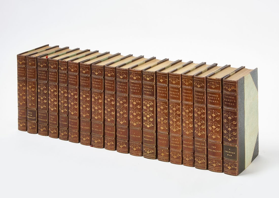 Hardy, Thomas Works In 18 Volumes Fine Binding: Thomas Hardy's Works. The Wessex Novels. 18 volumes. Osgood, McIlvaine, and Co. London 1895-97. Except volume 18 is Macmillan and Co., Ltd. St. Martins Street London 1913. With a preface by Hardy
