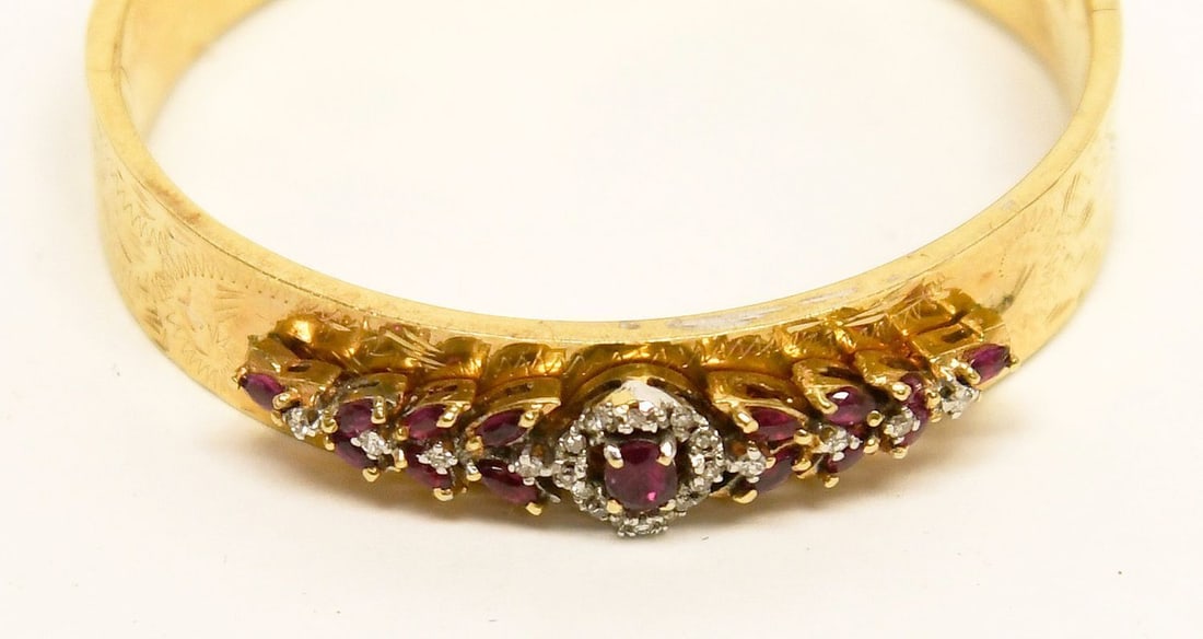 14k Diamond and Ruby Bracelet (1 of 3)