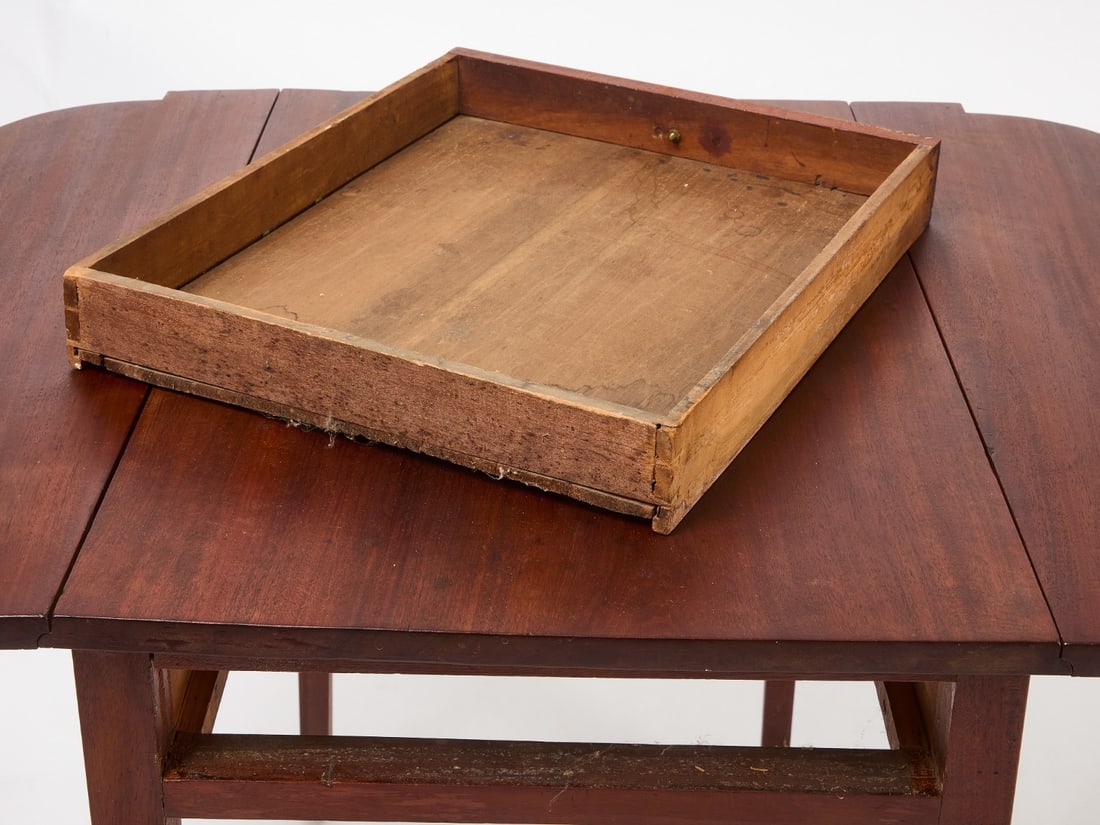 Hepplewhite Drop Leaf Table - 4