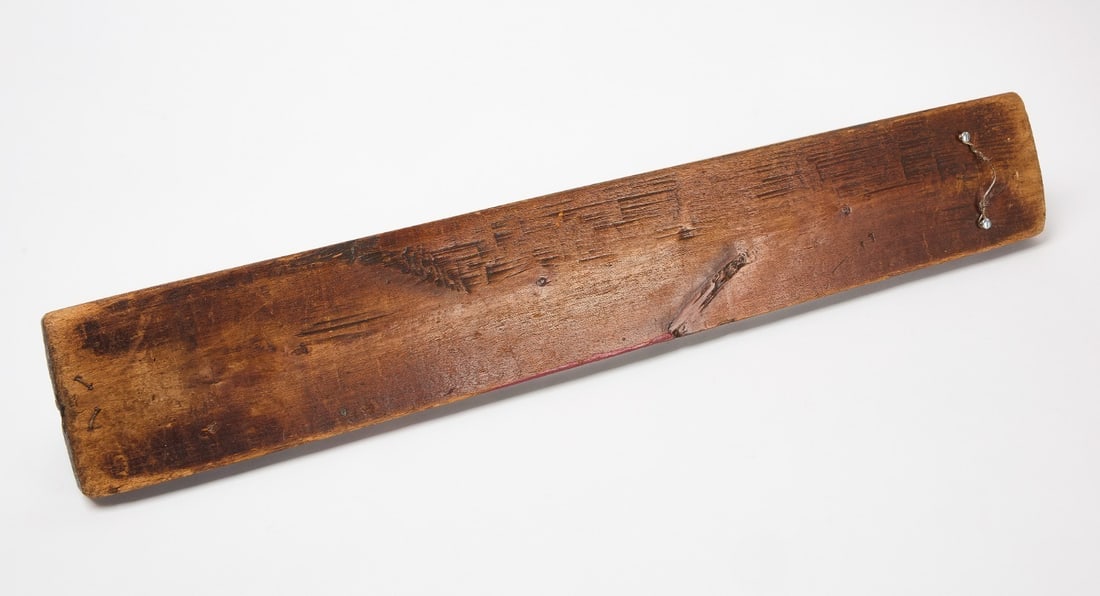 Carved Mangle Board - 4