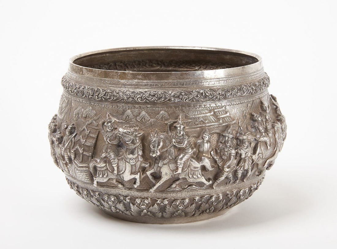 Burmese Repoussé Thabeik Silver Bowl (1 of 2)