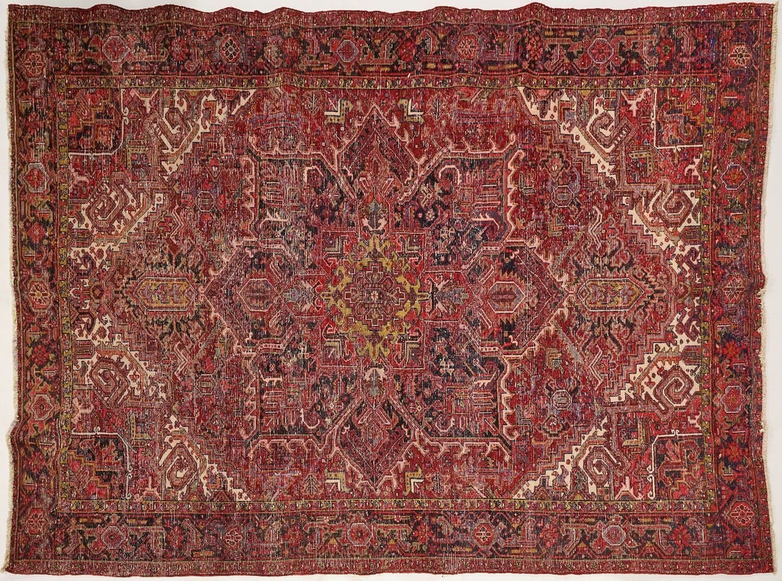Large Oriental Carpet - 3