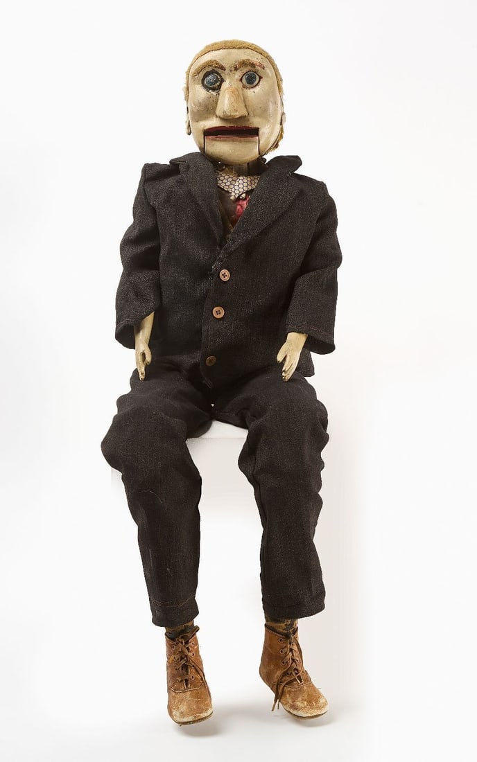 Ventriloquist Dummy (1 of 4)