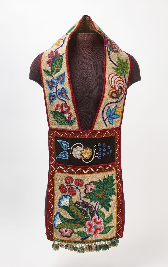 Chippewa Bandolier Bag (1 of 2)