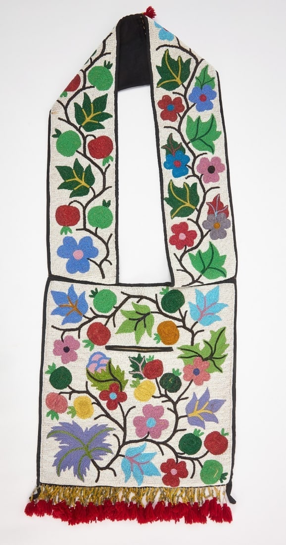 Chippewa Bandolier Bag (1 of 3)