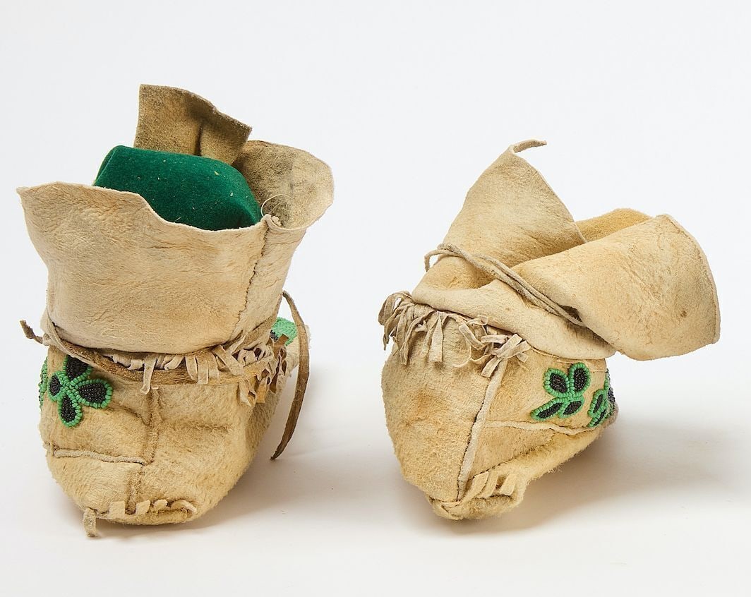 Pair Native Beaded Moccasins - 3