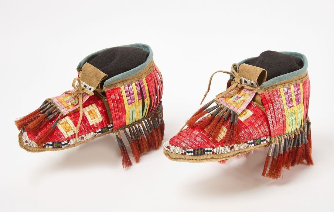 Pair of Native Quill and Beadwork Moccasins: Pair of Native quill and beadwork moccasins. Sinew sewn. Plains area. Circa 1910.L 11in.