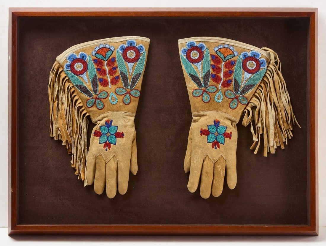 Pair of Beaded Gauntlets (1 of 2)