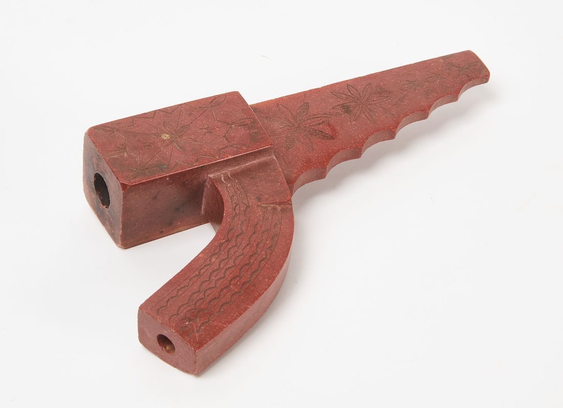 Engraved Native Catlinite Pipe - 2