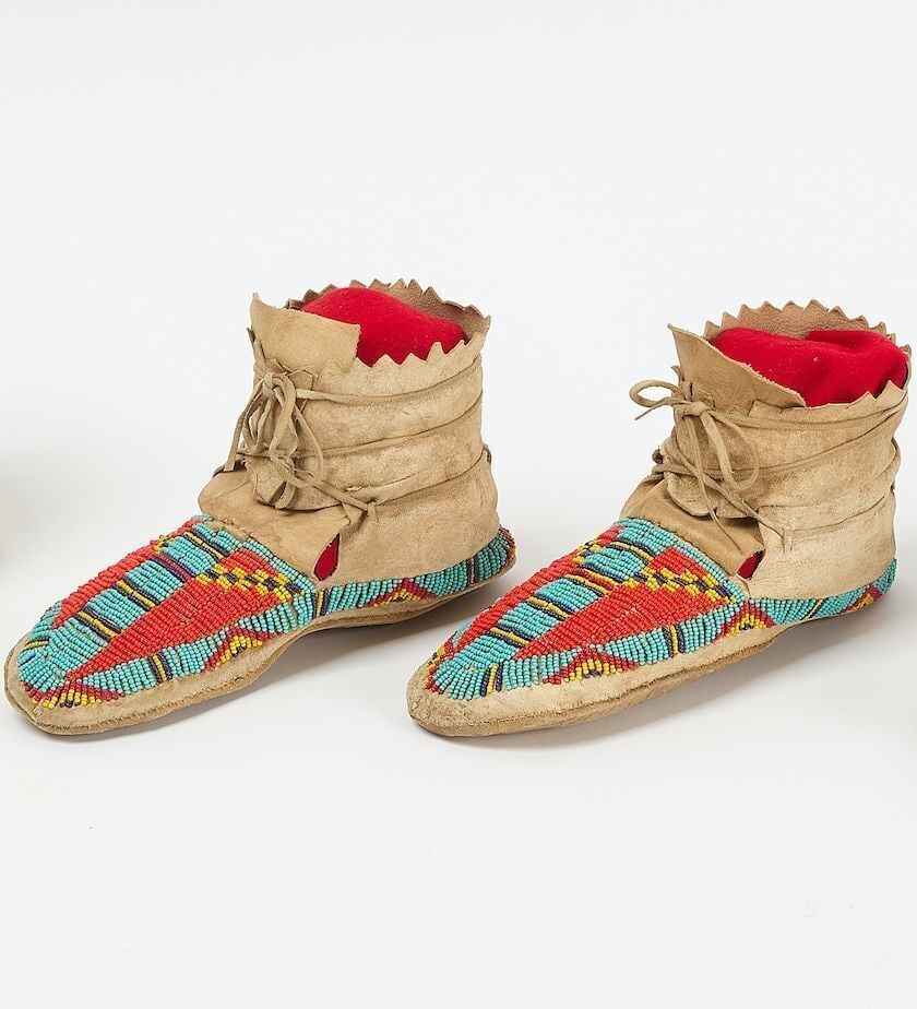 Pair of Beaded Moccasins (1 of 3)