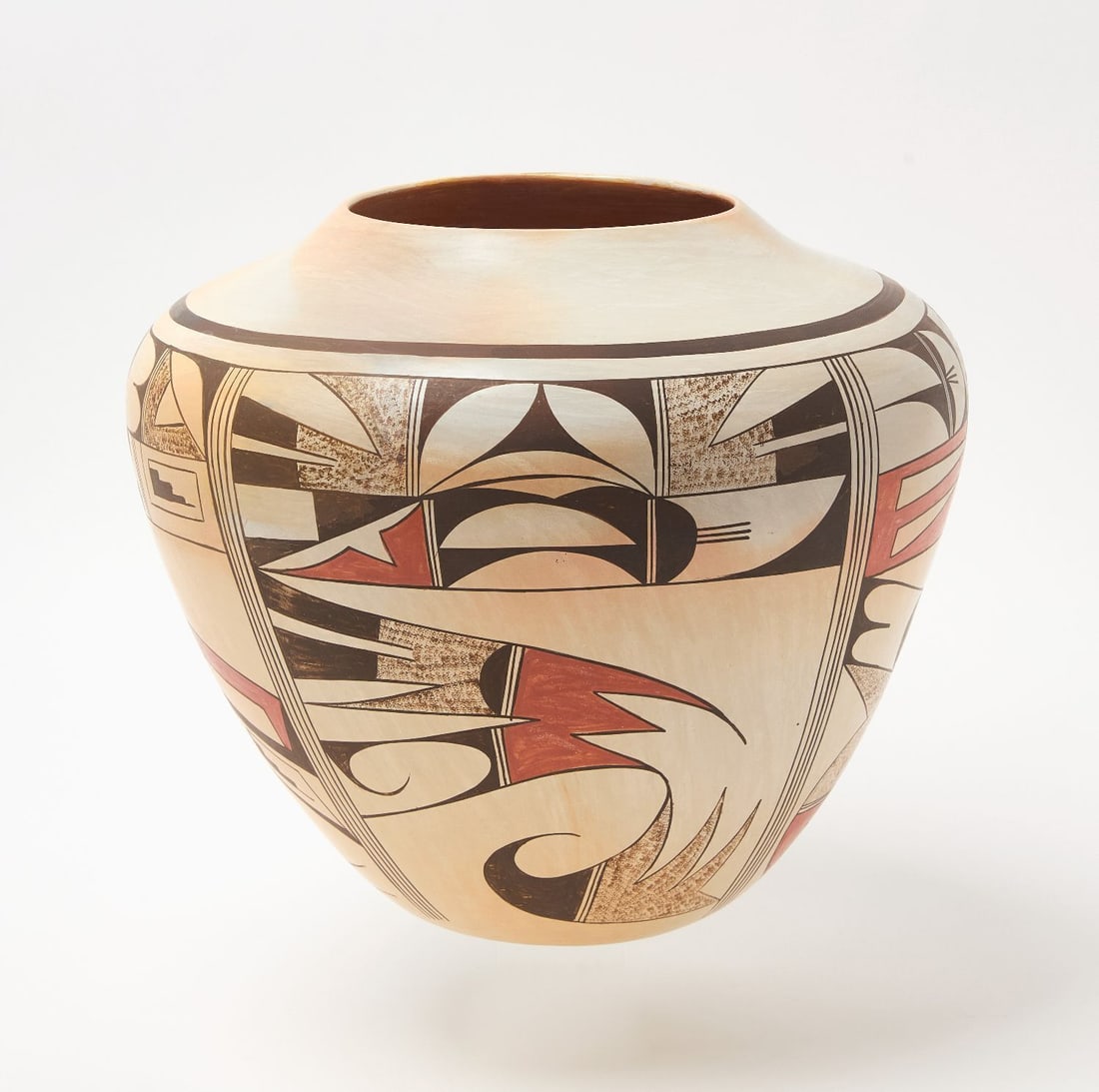 Fawn Navasie Storage Jar (1 of 4)