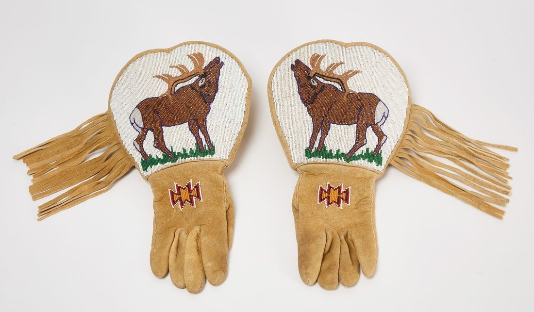 Fine Pair of Elk Pictorial Beaded Gauntlets (1 of 3)