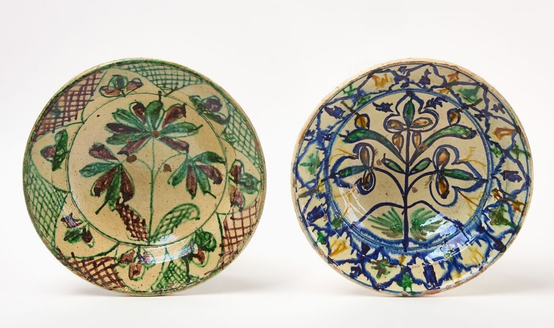 Two Early Slipware Bowls: Two early slipware redware bowls. 19th century.H 4-1/4 in. D 12 in. H 3-1/2 in. D 12 in.