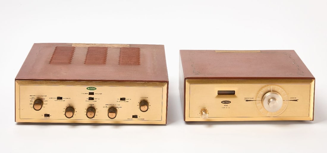 HH Scott 311-C Broadcast Monitor and 99D Amplifier (1 of 2)