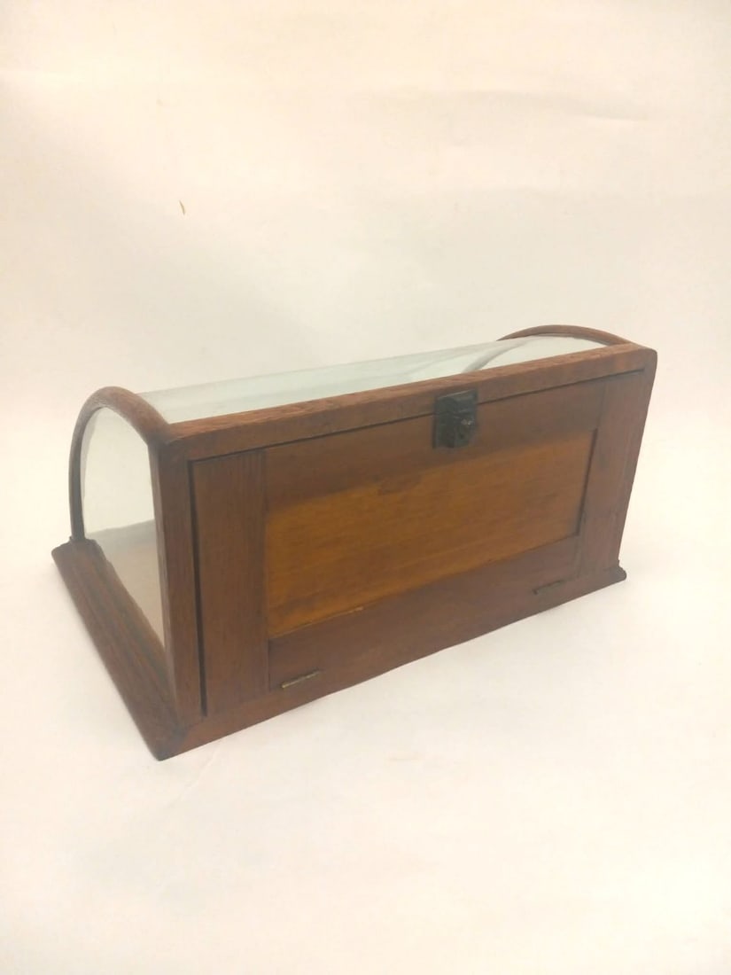 J. Riswig Curved Front Showcase - 3