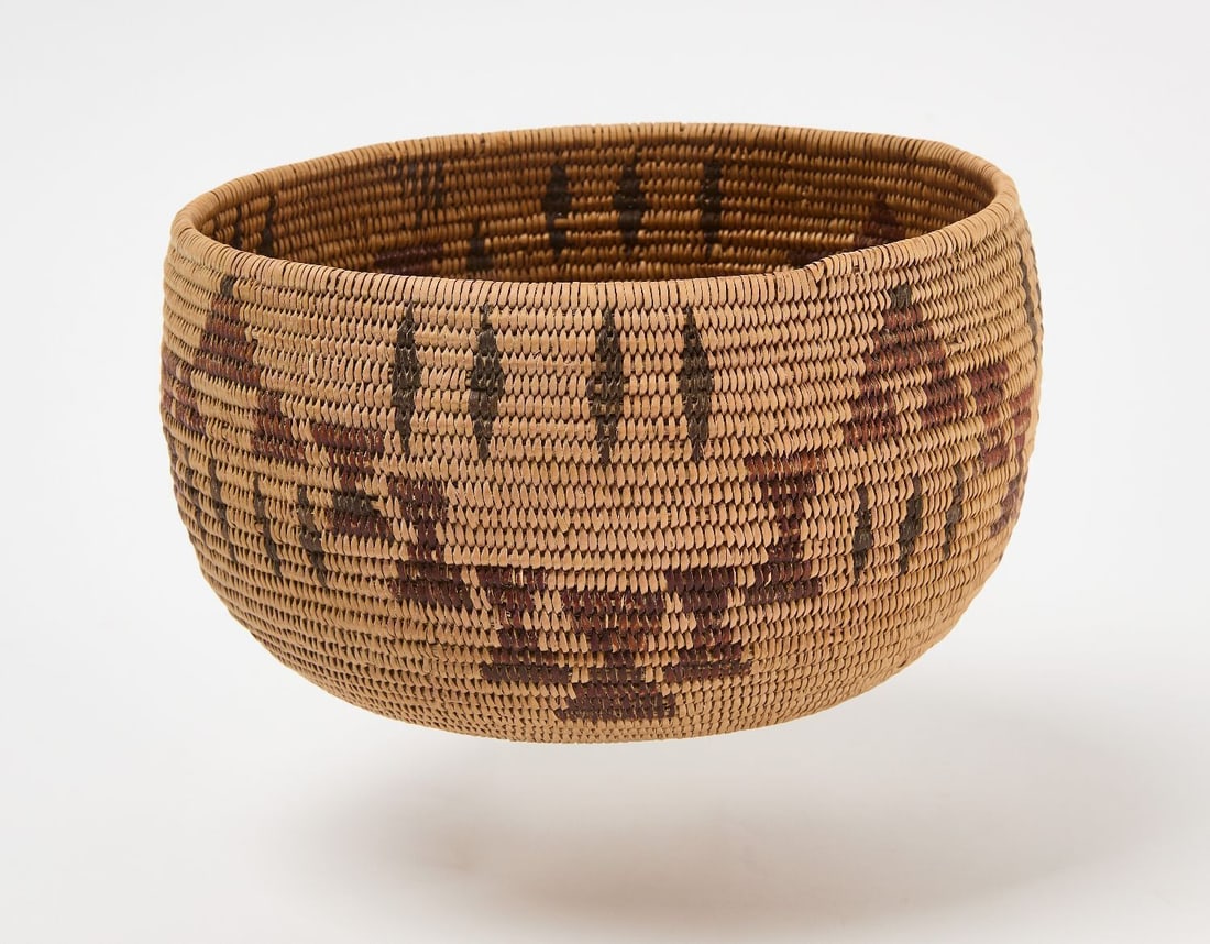 Washoe Polychrome Basket (1 of 3)