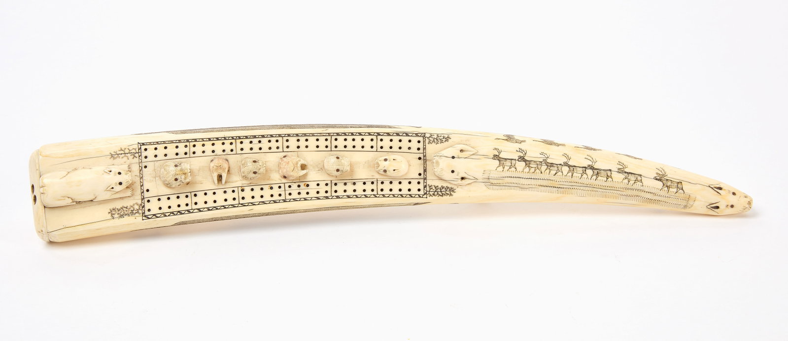Inuit Cribbage Board - 3