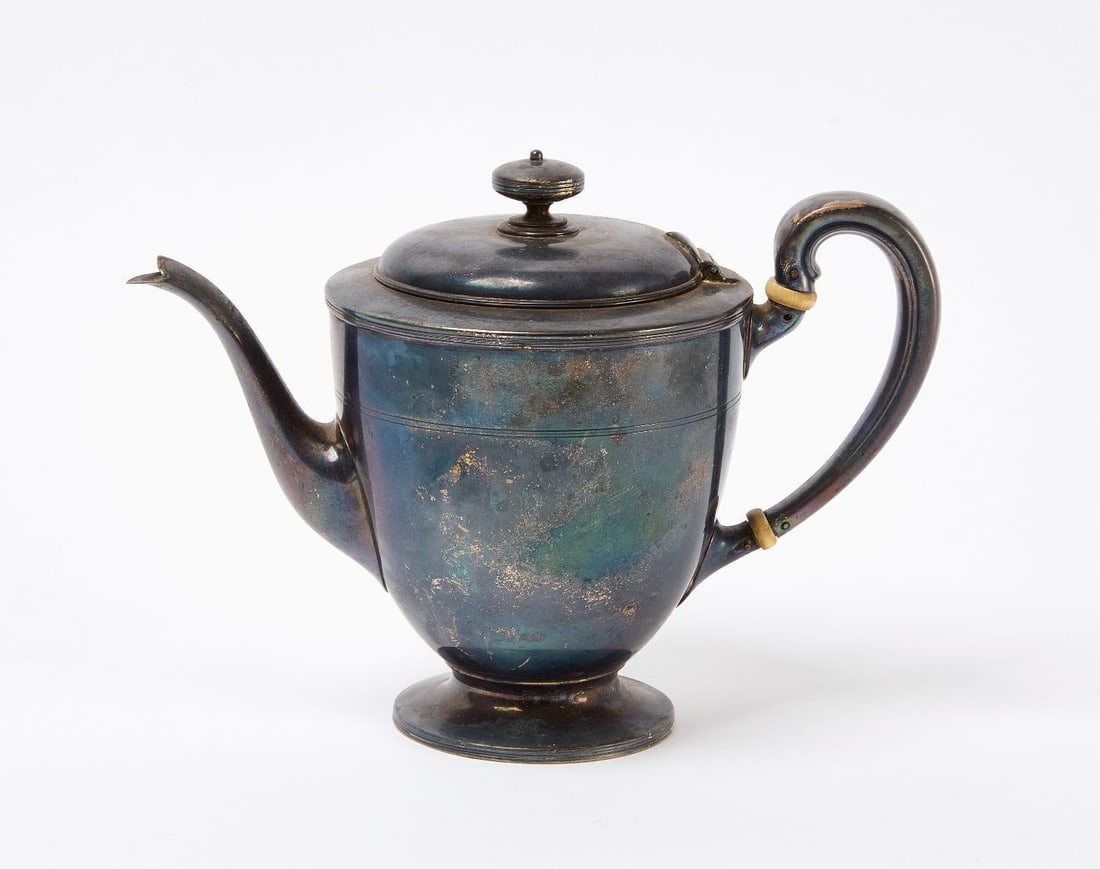 Tiffany Sterling Tea Pot (1 of 4)
