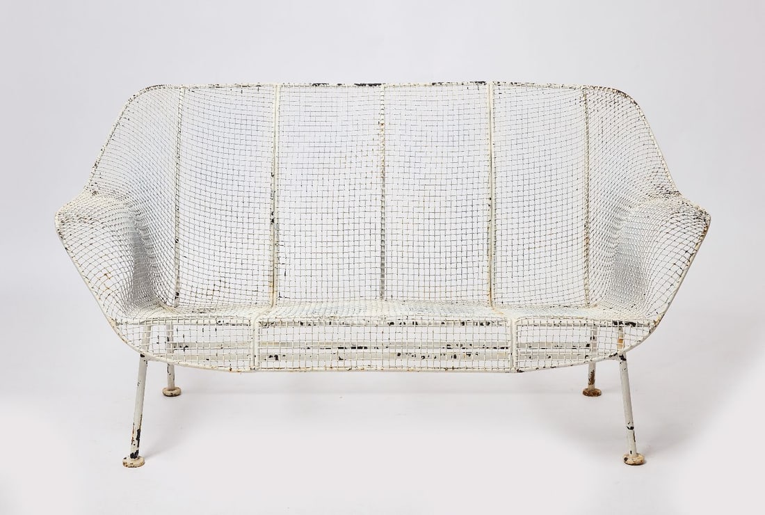 Outdoor Sculptura Settee (1 of 2)
