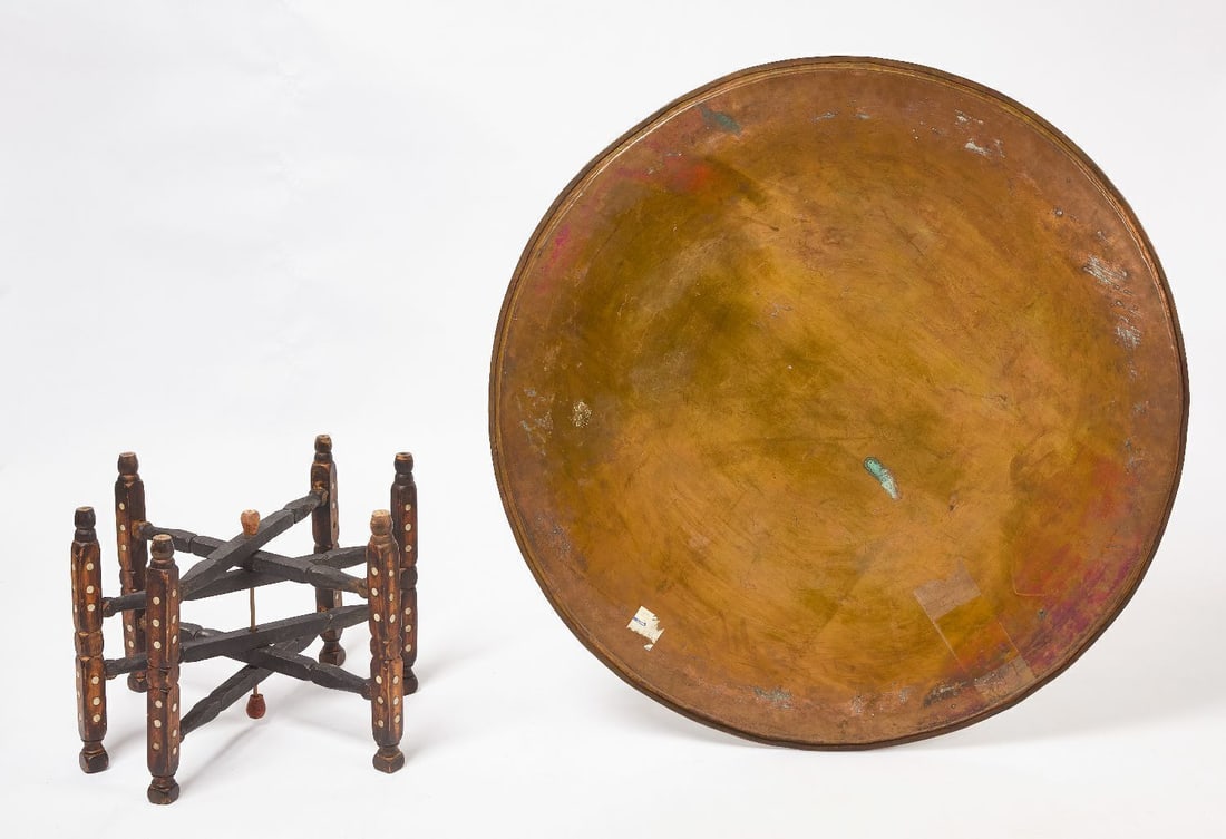 Tray Table - 3