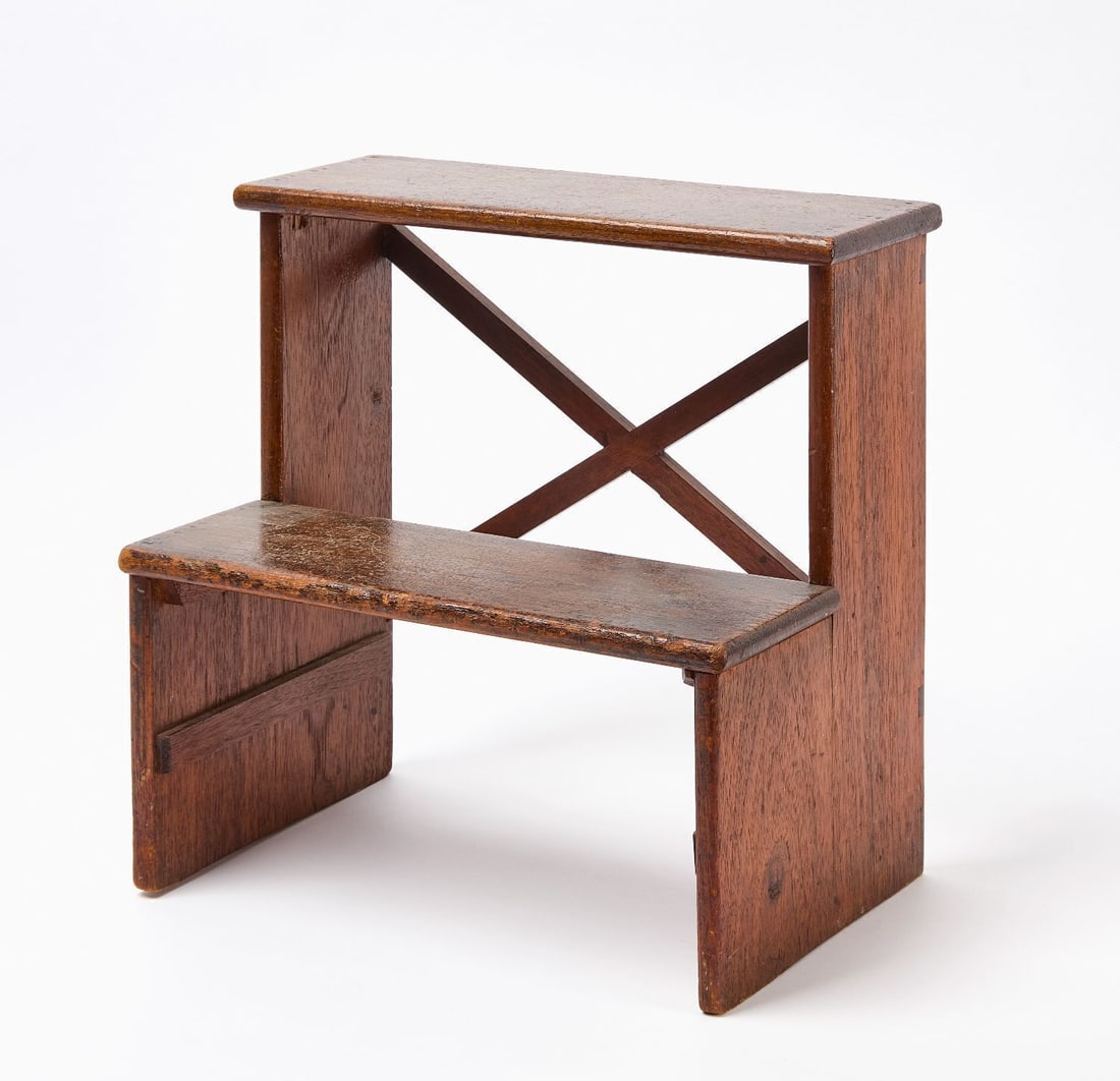 Shaker Steps: Shaker steps. Mortised and dovetail construction. Original finish. 19th century, H 15-1/4 in. W 15 in. D 10 in.