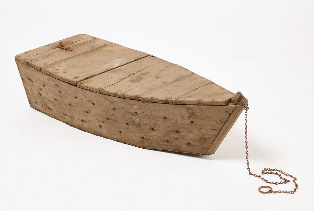 Crab Peeler Boat-Form Box (1 of 4)