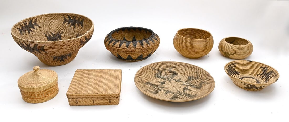 Grouping of Southwestern Coiled Baskets: Grouping of Southwestern coiled baskets, comrpising different weaving traditions/tribes (likely Western Apache and/or Pima/Tohono O'odham). Comprising a bowl with radiating star-form devices; a