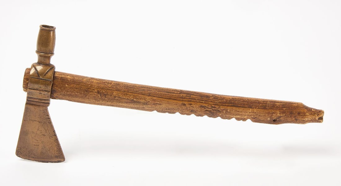 Native American Peace Pipe Tomahawk (1 of 3)