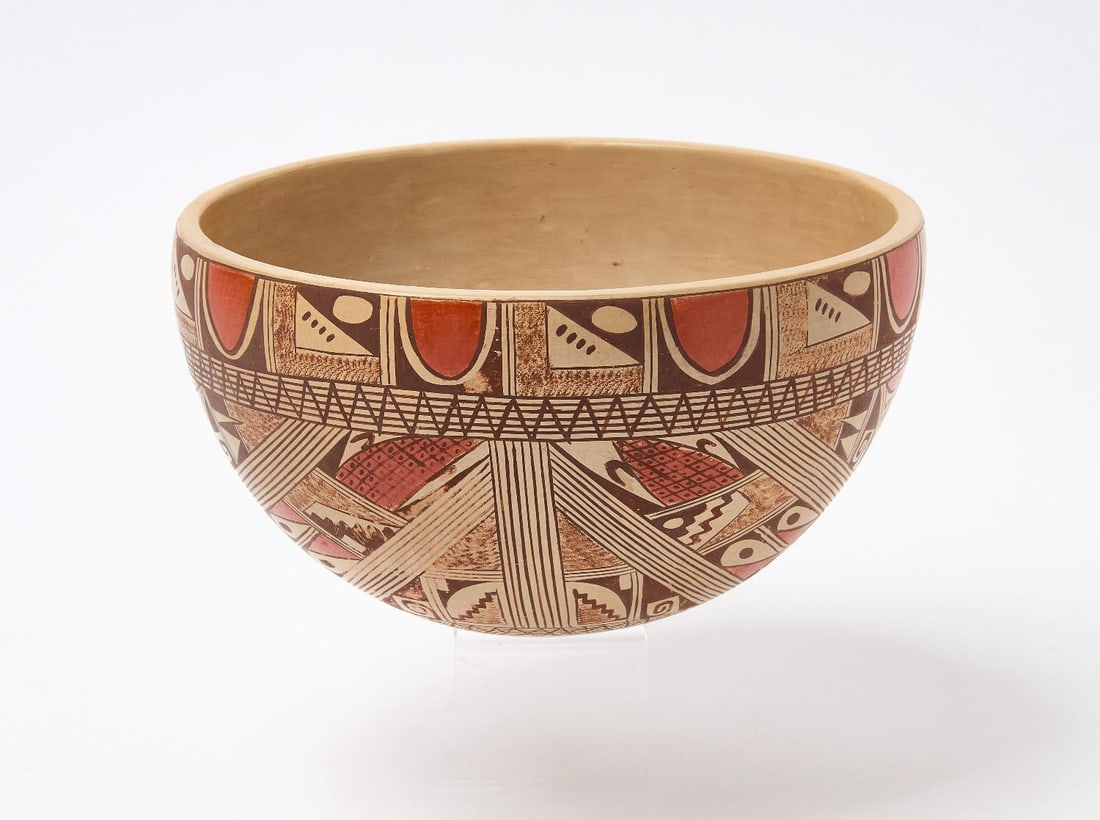 Beth Sakeva Hopi Bowl - 2