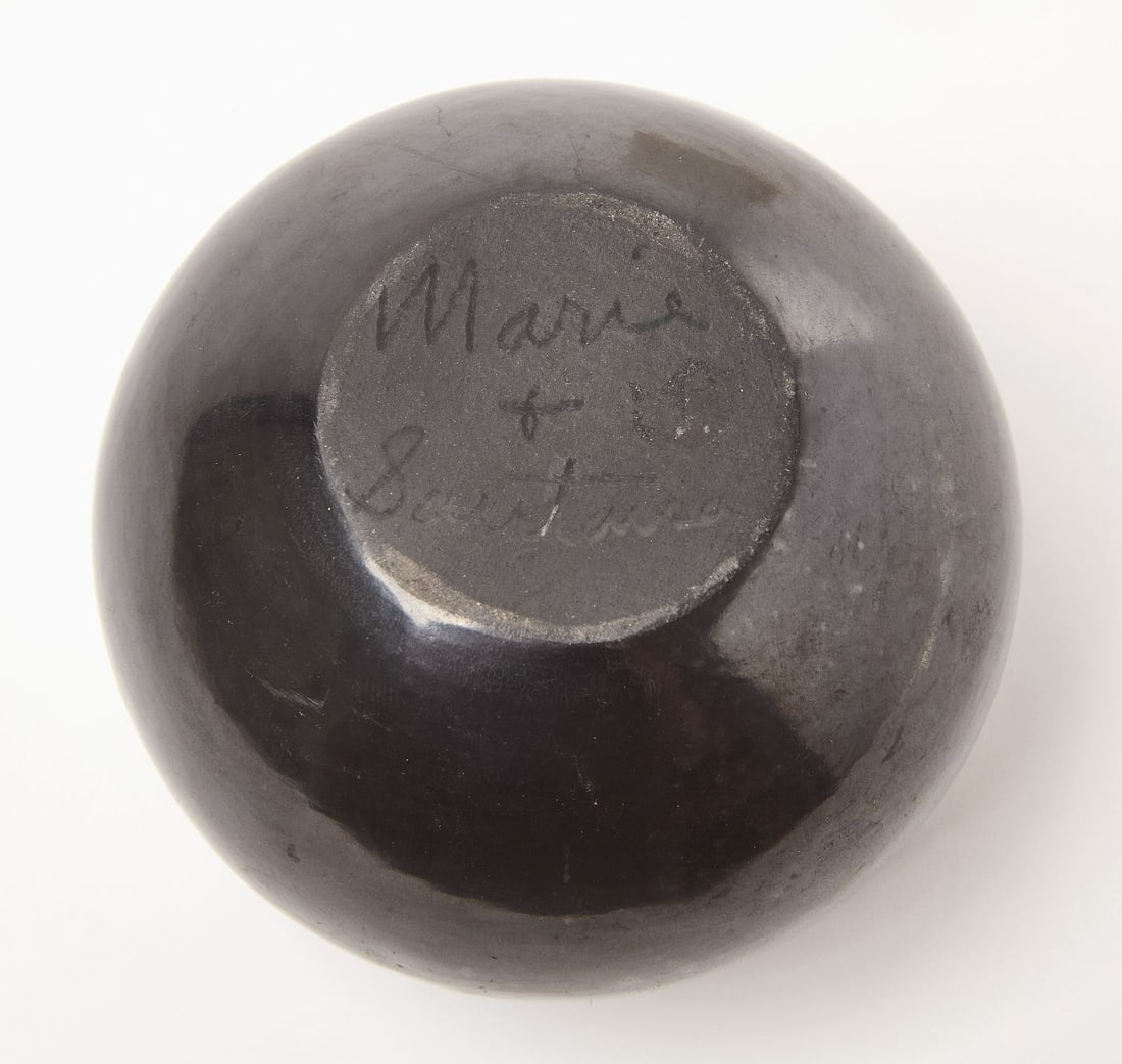 Maria and Santana Blackware Pottery Bowl with Photograph - 3