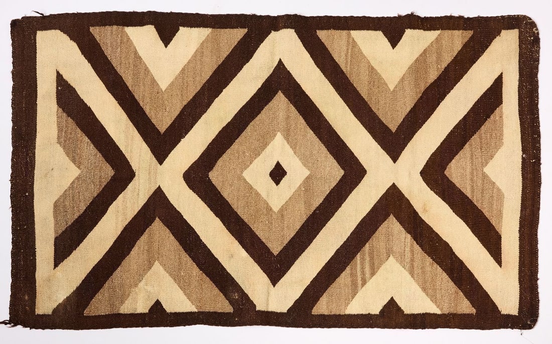 Native American Diamond Rug: Native American Navajo rug with central diamond. Southwestern US, circa 1920. L W
