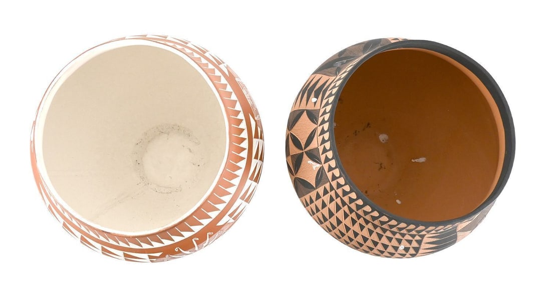 Two Signed Acoma Pottery Jars by Shdiya'araits'a - 3