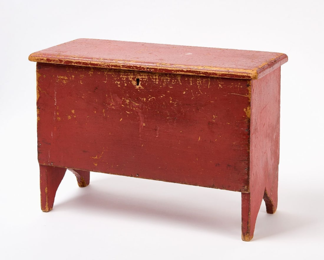 Miniature Blanket Chest in Red Paint (1 of 6)