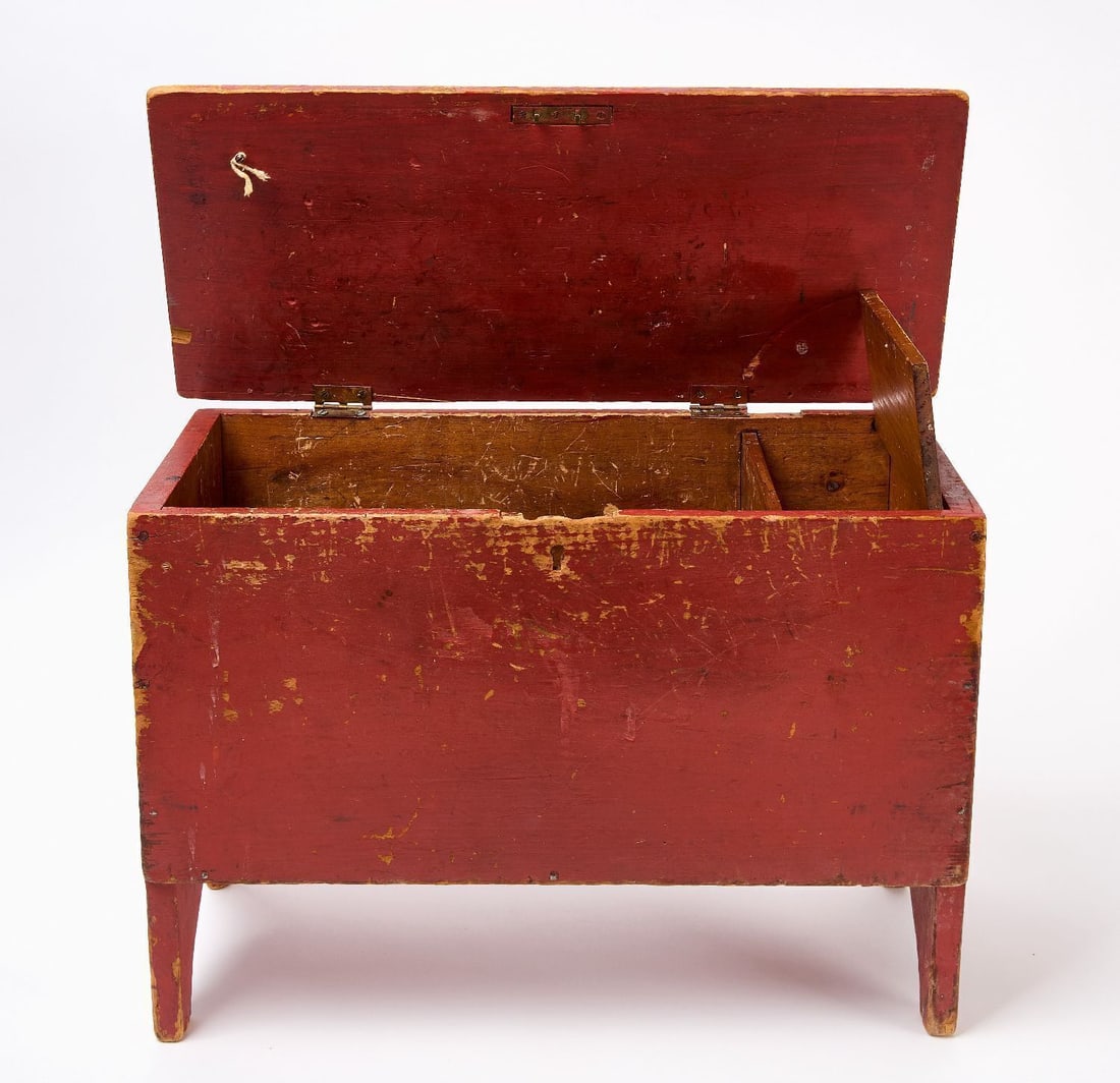 Miniature Blanket Chest in Red Paint - 2