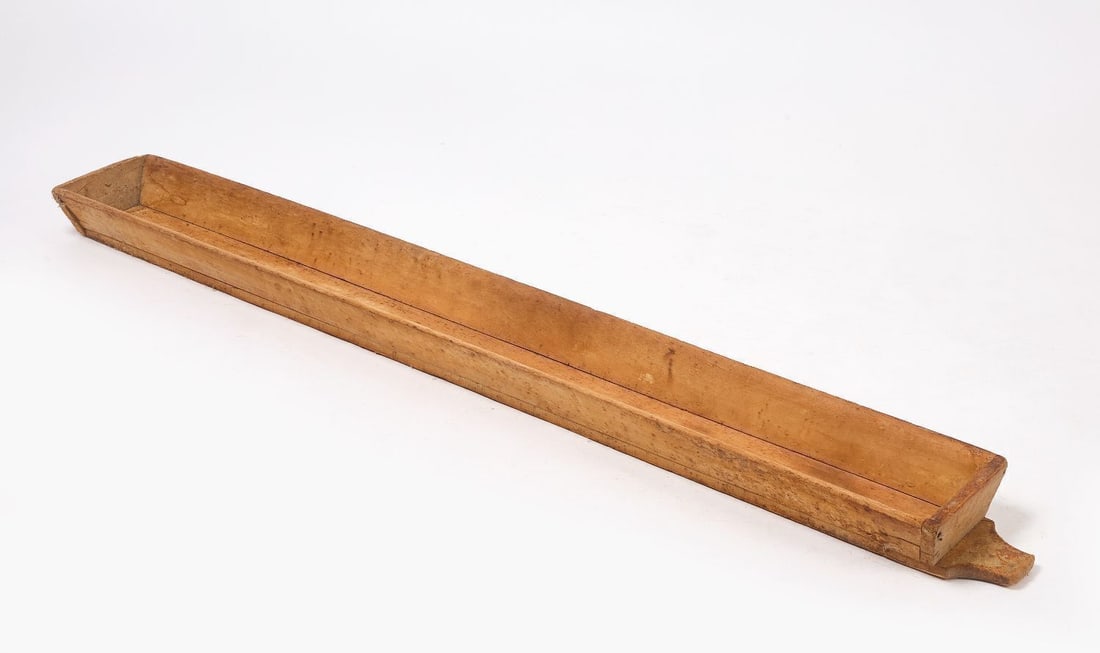 Four Splint Baskets and Round Measure, with Primitive Livestock Trough - 3