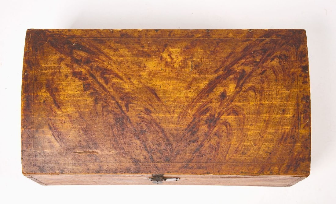 Grain Painted Storage Chest - 3